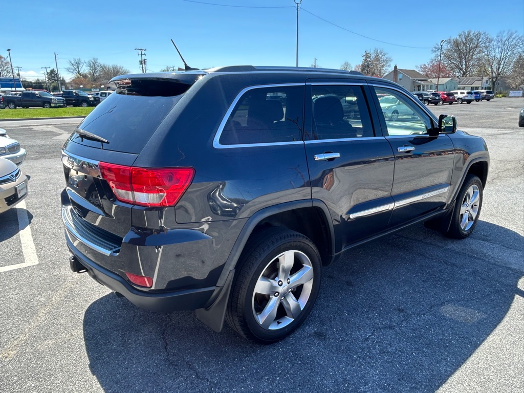 Photo 5 of this JEEP GRAND CHEROKEE