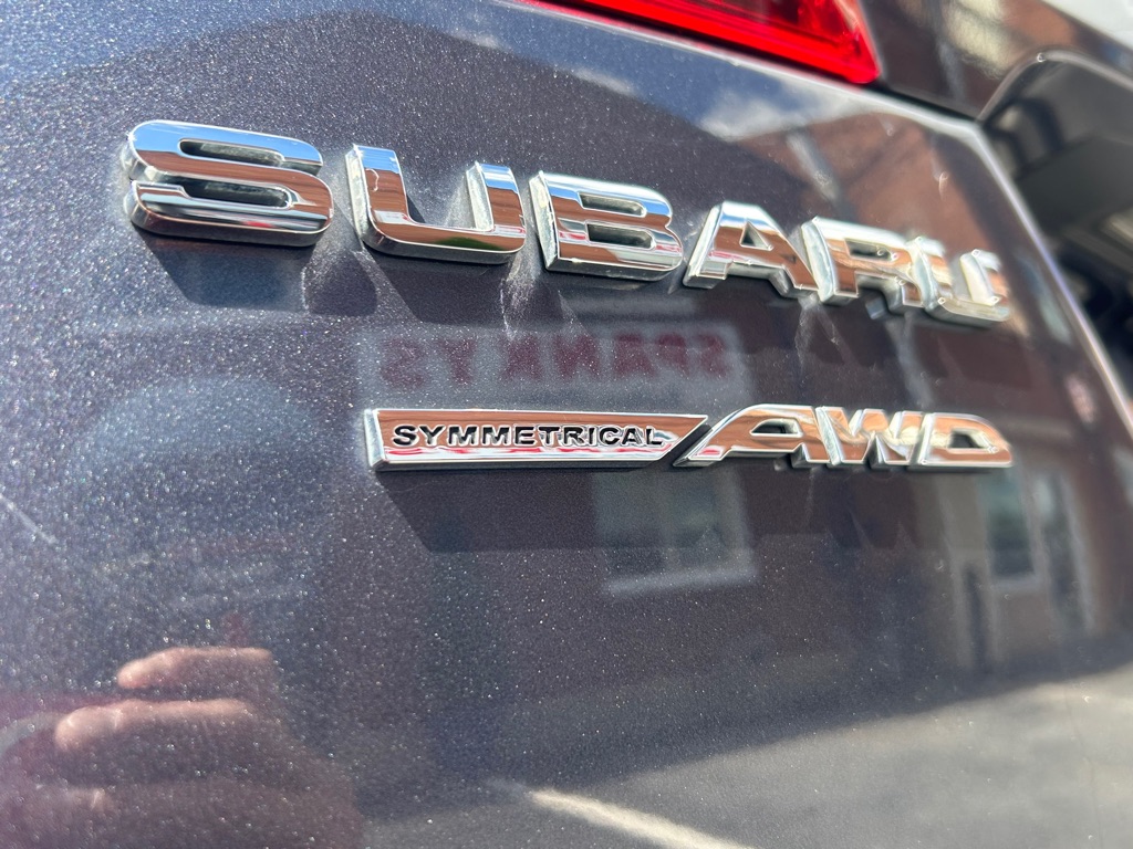 Photo 10 of this SUBARU OUTBACK