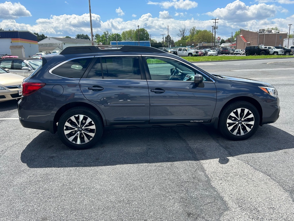 Photo 6 of this SUBARU OUTBACK