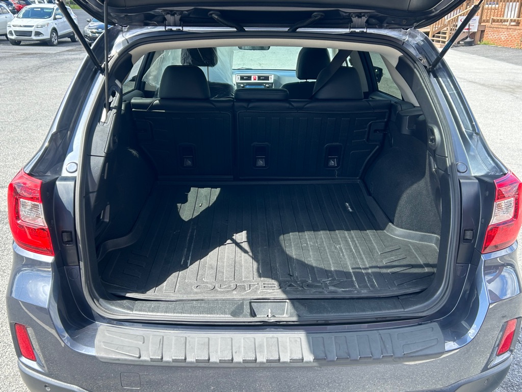 Photo 12 of this SUBARU OUTBACK