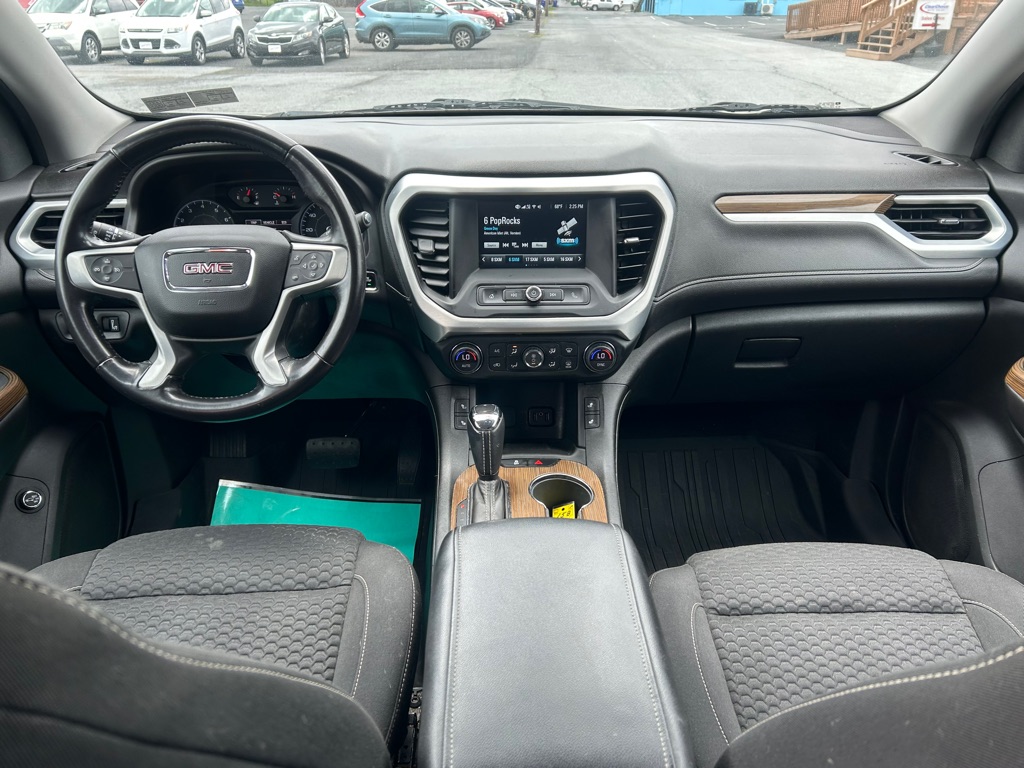 Photo 12 of this GMC ACADIA