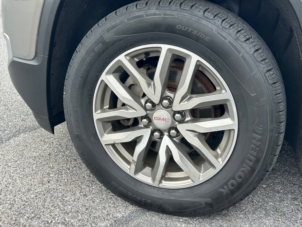 Photo 9 of this GMC ACADIA