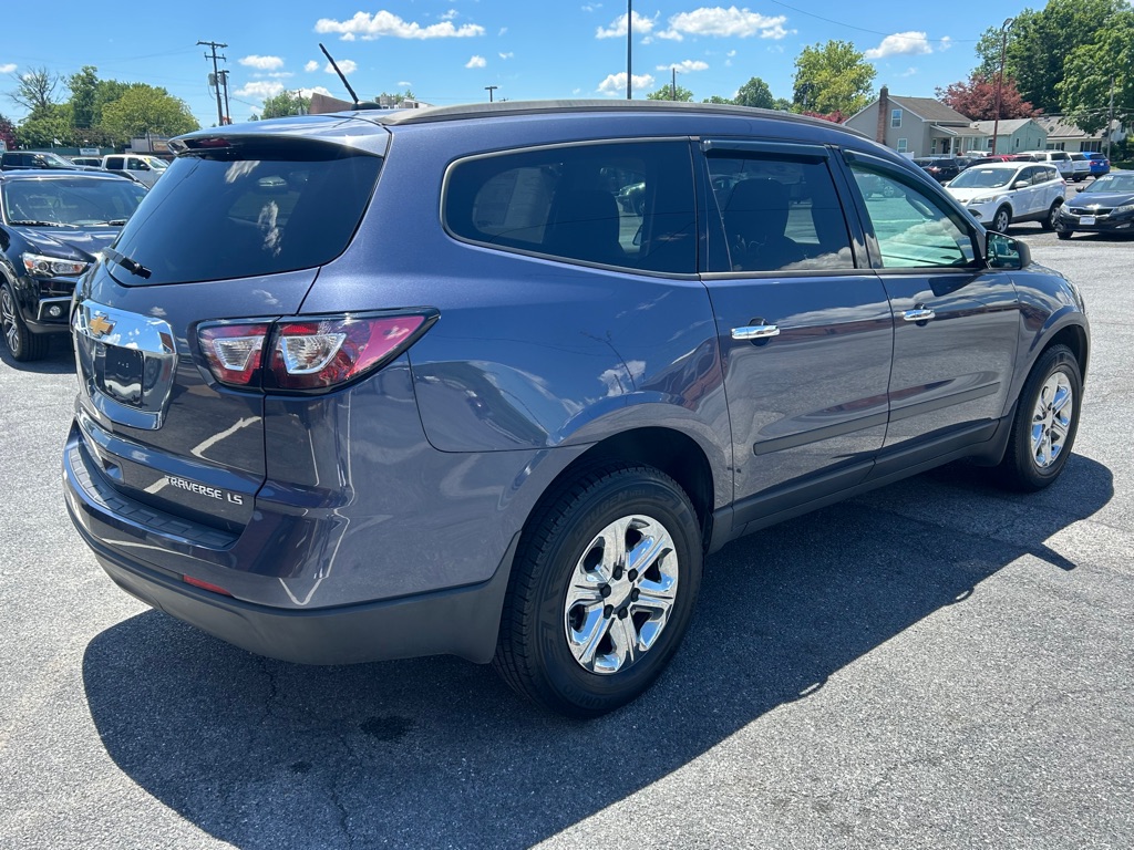 Photo 5 of this CHEVROLET TRAVERSE