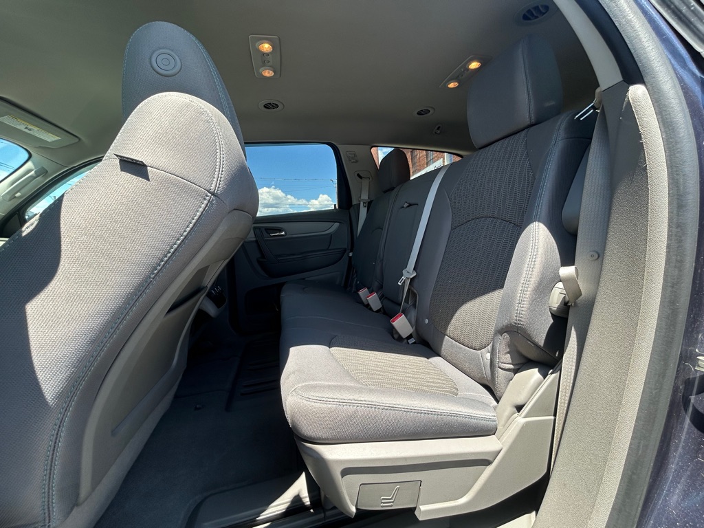 Photo 14 of this CHEVROLET TRAVERSE