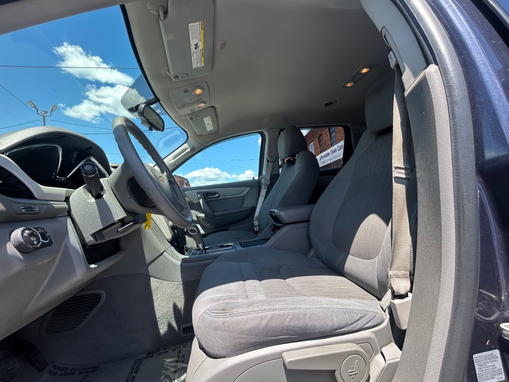 Photo 17 of this CHEVROLET TRAVERSE