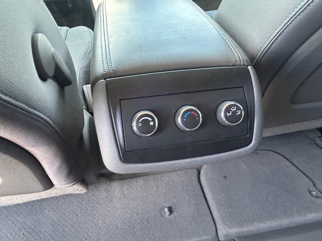 Photo 16 of this CHEVROLET TRAVERSE