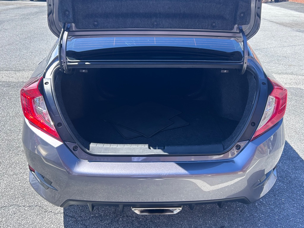 Photo 11 of this HONDA CIVIC