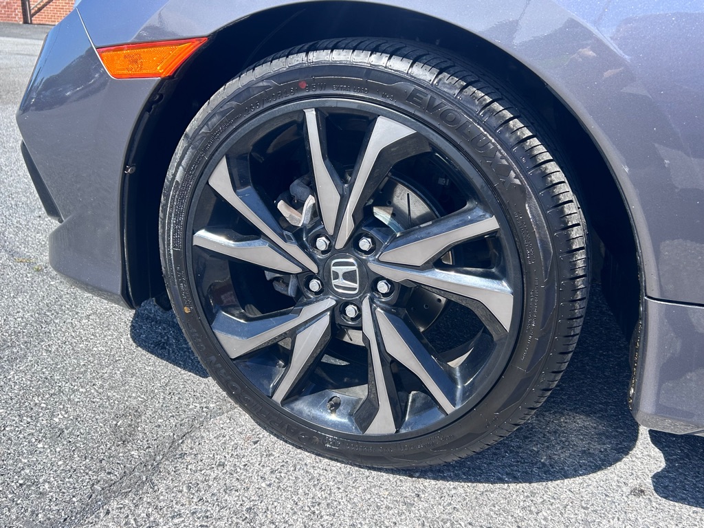 Photo 10 of this HONDA CIVIC