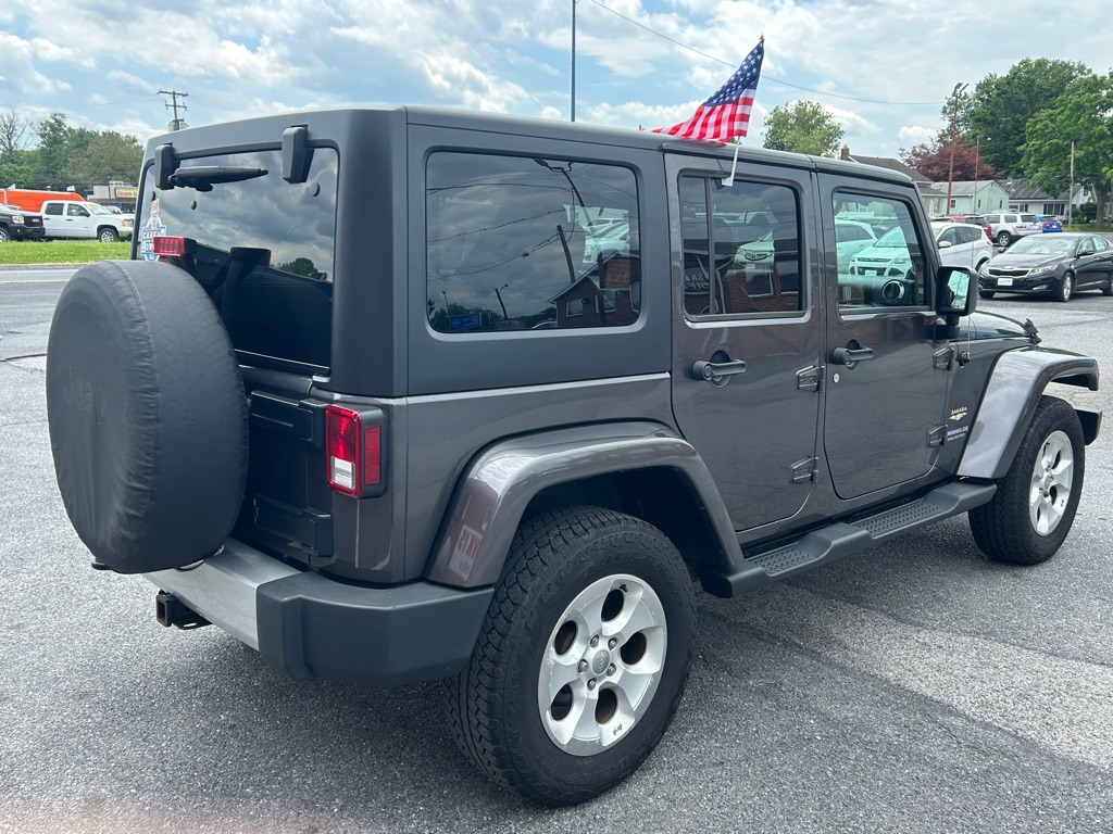 Photo 5 of this JEEP WRANGLER UNLIMI
