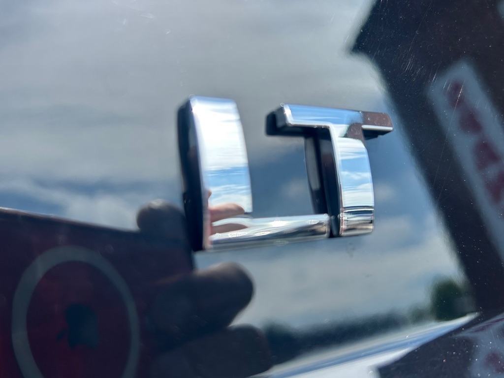 Photo 10 of this CHEVROLET TAHOE