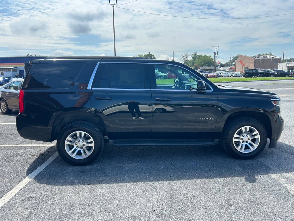 Photo 6 of this CHEVROLET TAHOE