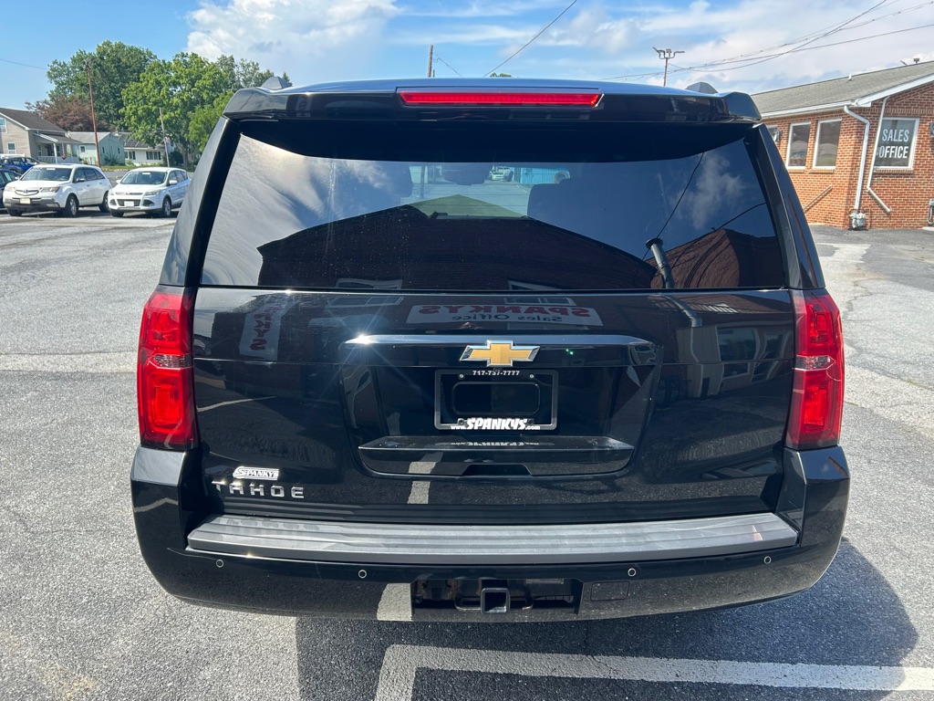 Photo 4 of this CHEVROLET TAHOE