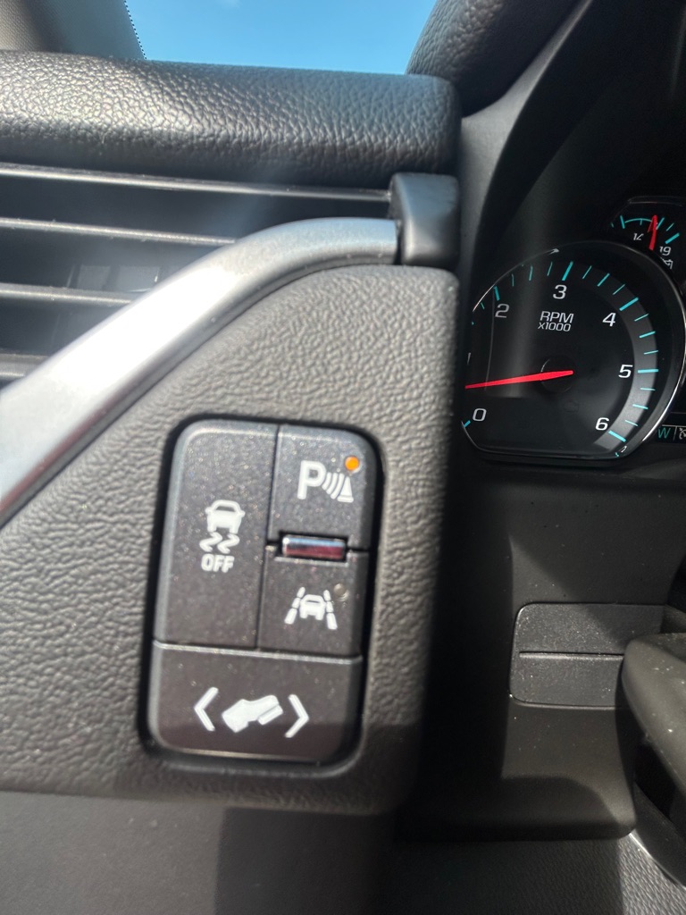 Photo 17 of this CHEVROLET TAHOE