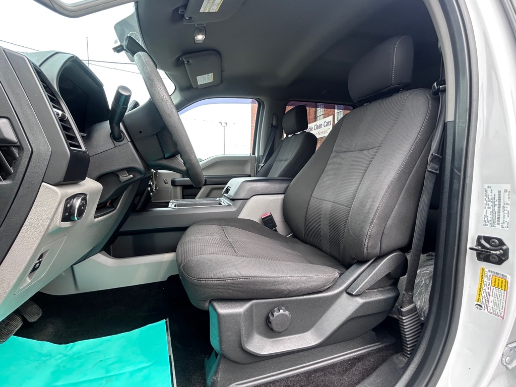 Photo 16 of this FORD F-150