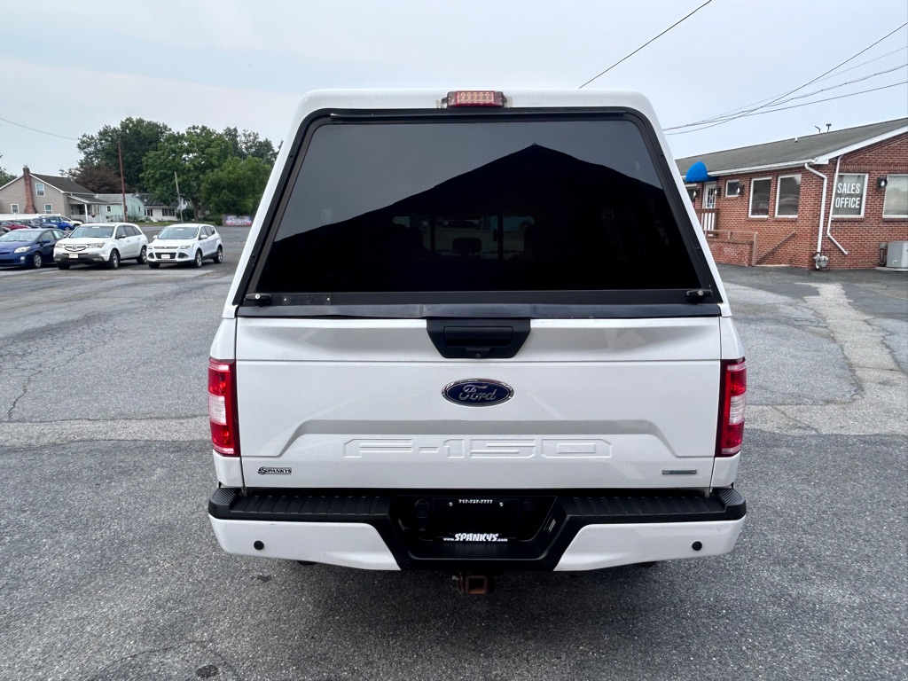 Photo 4 of this FORD F-150