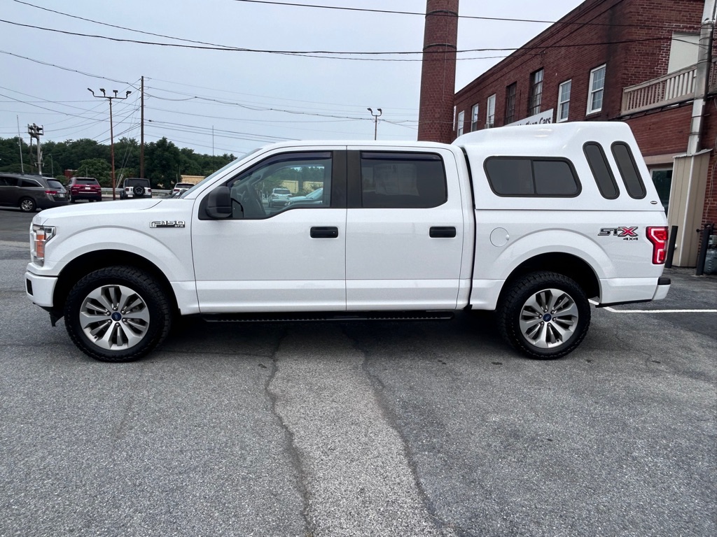 Photo 2 of this FORD F-150