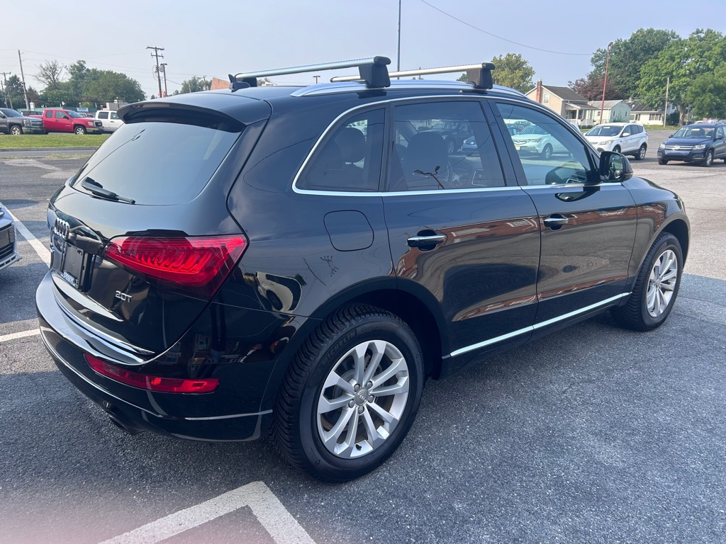 Photo 5 of this AUDI Q5