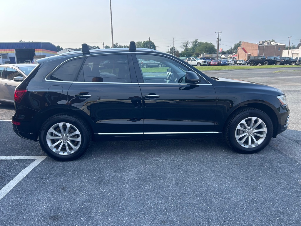 Photo 6 of this AUDI Q5