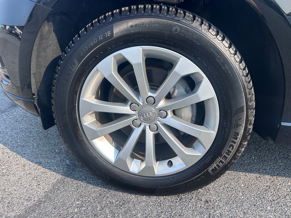 Photo 9 of this AUDI Q5