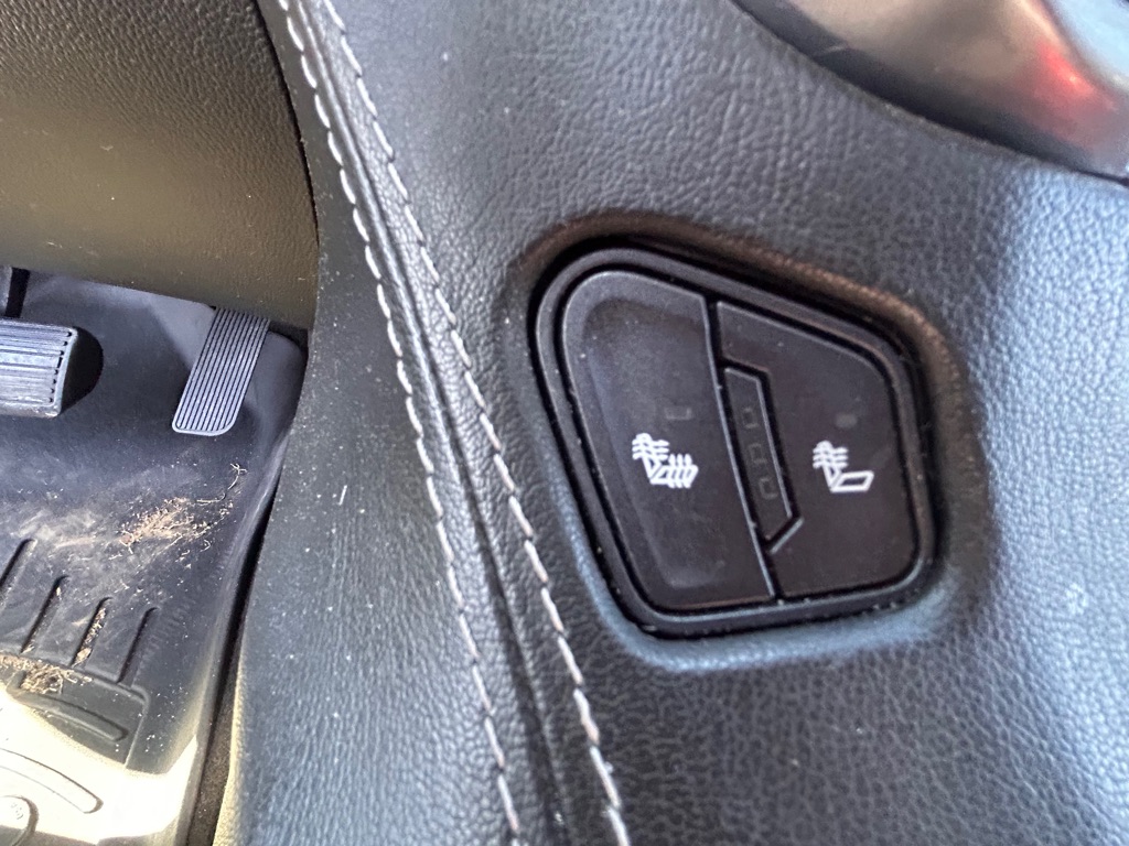 Photo 19 of this CHEVROLET TAHOE