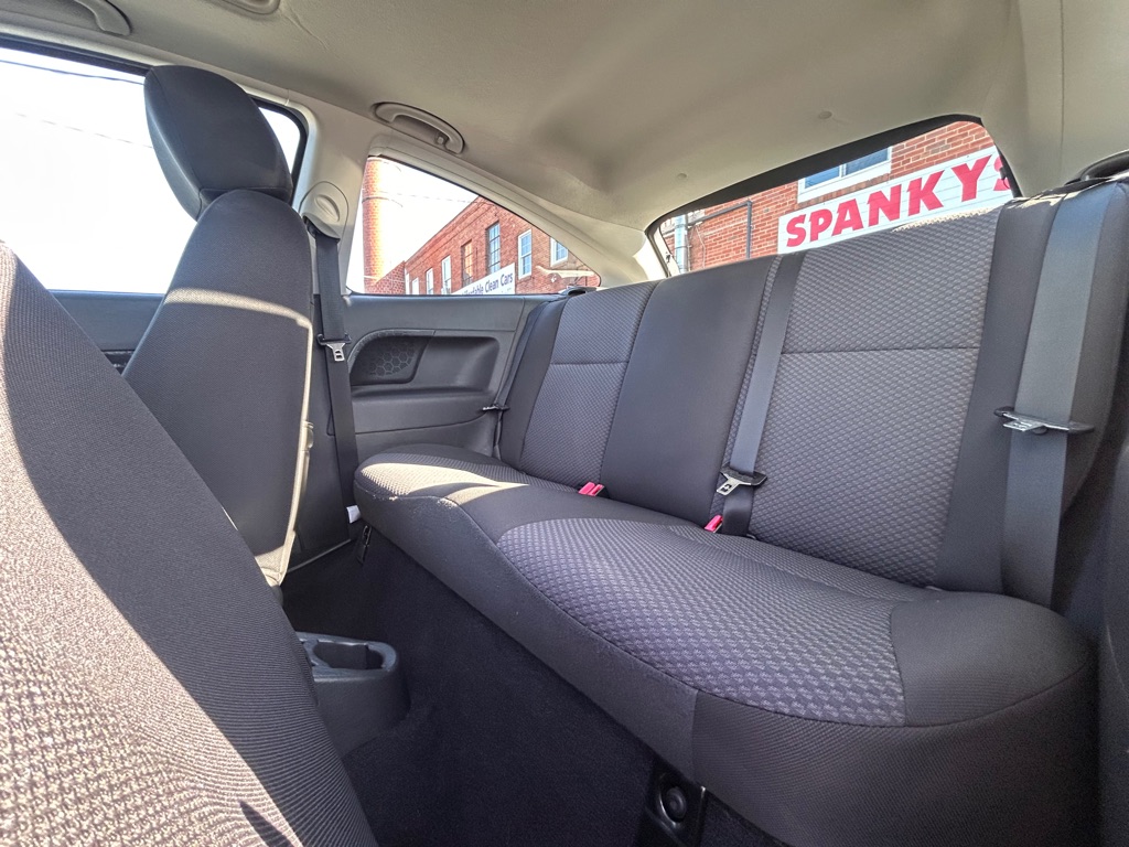Photo 12 of this FORD FOCUS