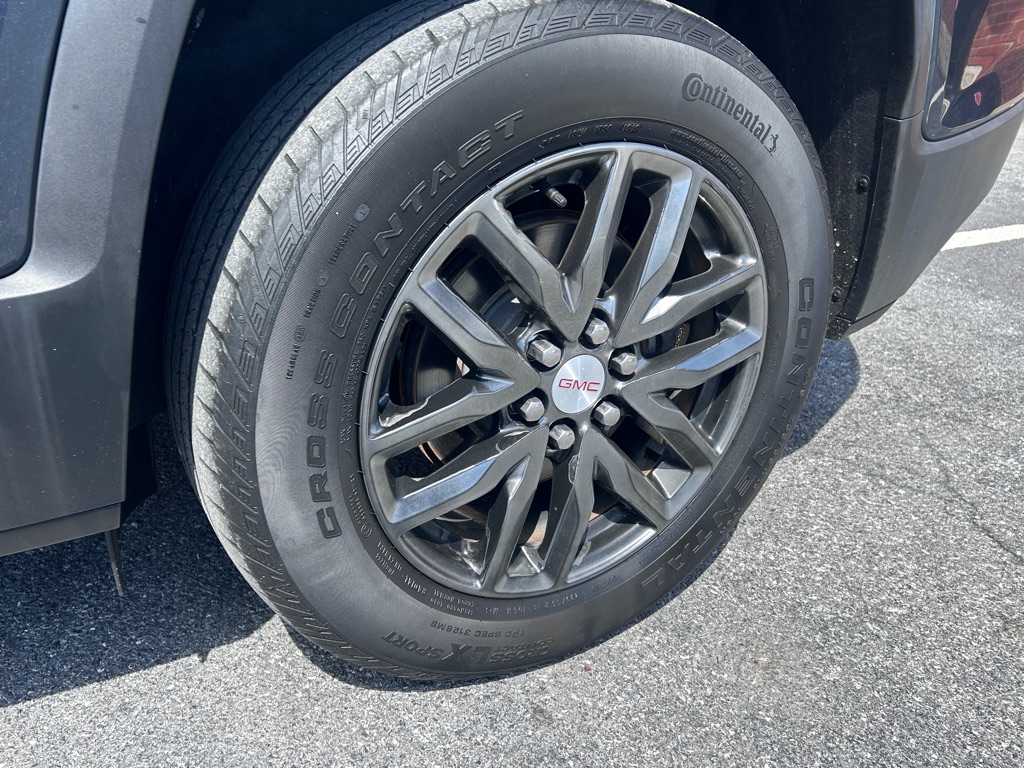 Photo 8 of this GMC ACADIA