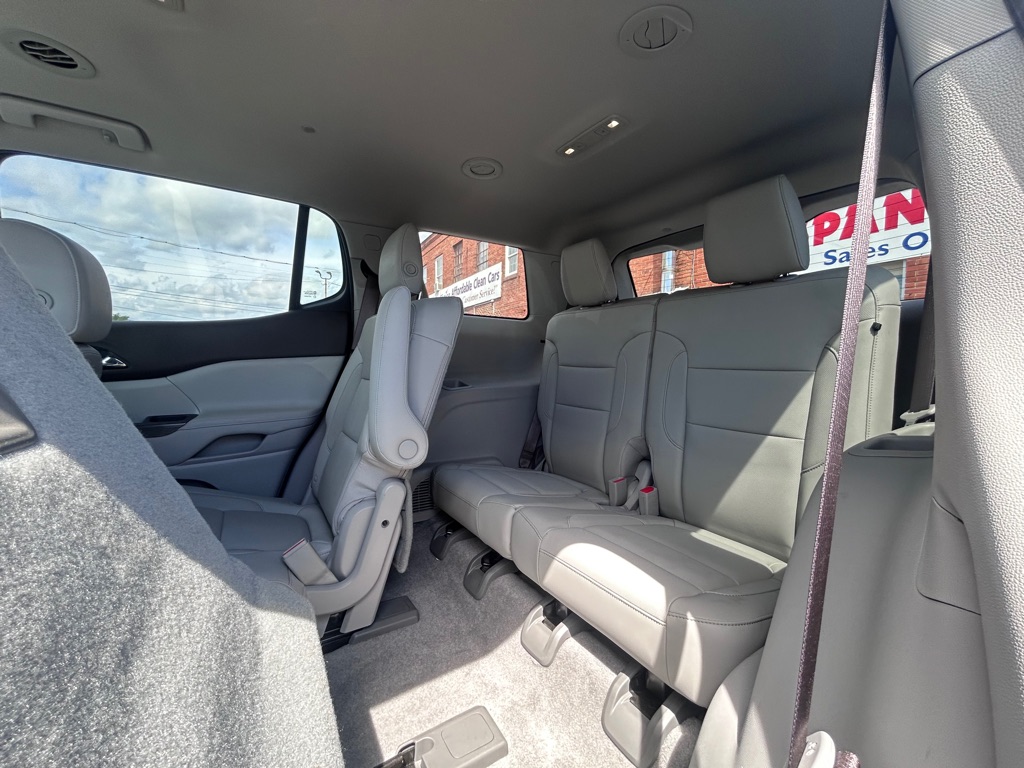 Photo 11 of this GMC ACADIA