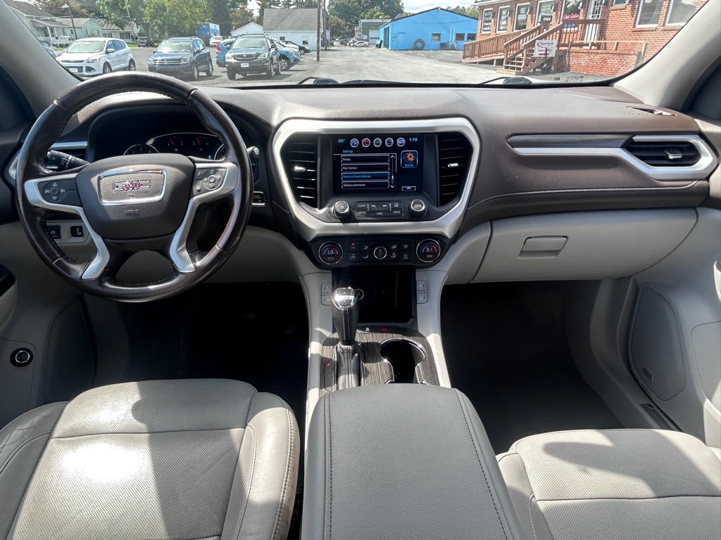 Photo 12 of this GMC ACADIA