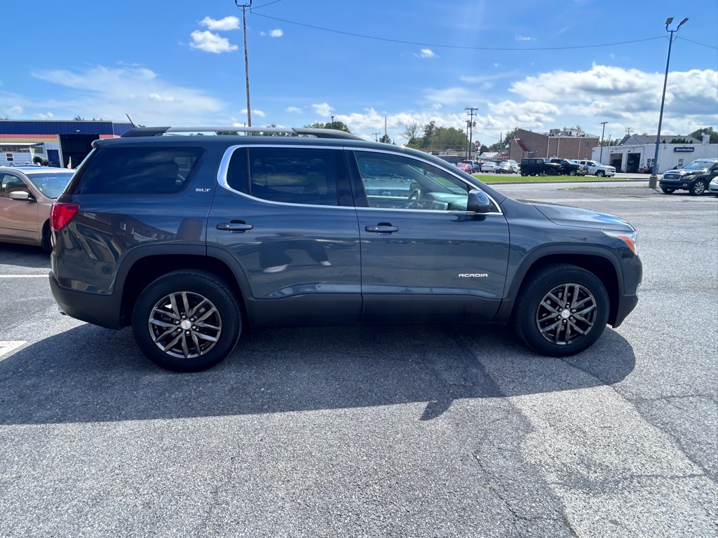 Photo 5 of this GMC ACADIA