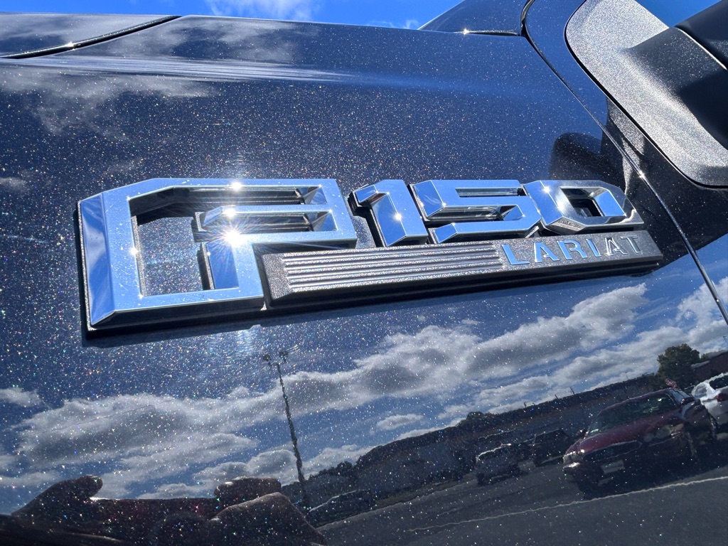 Photo 10 of this FORD F-150