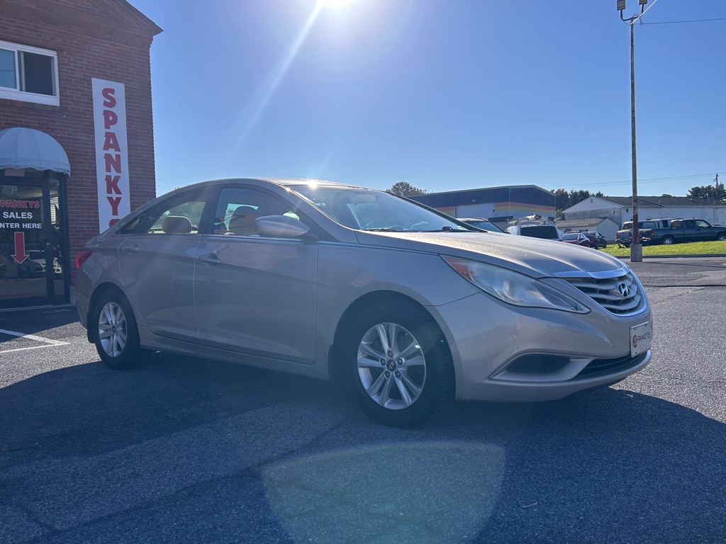 Photo 7 of this HYUNDAI SONATA