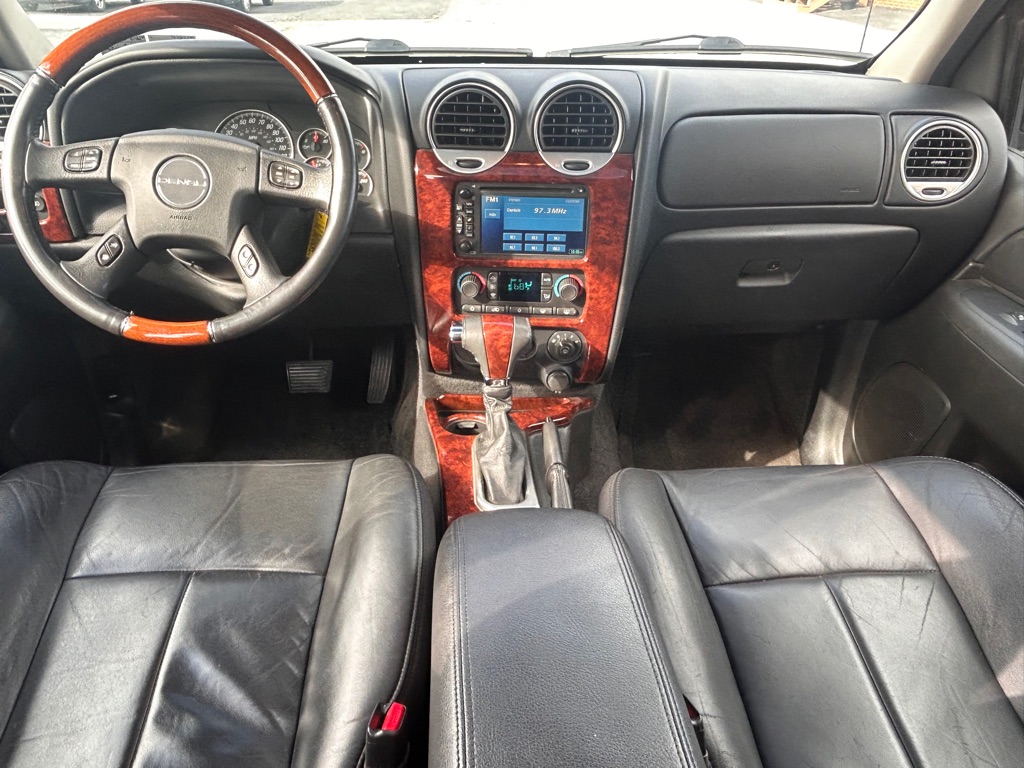 Photo 13 of this GMC ENVOY