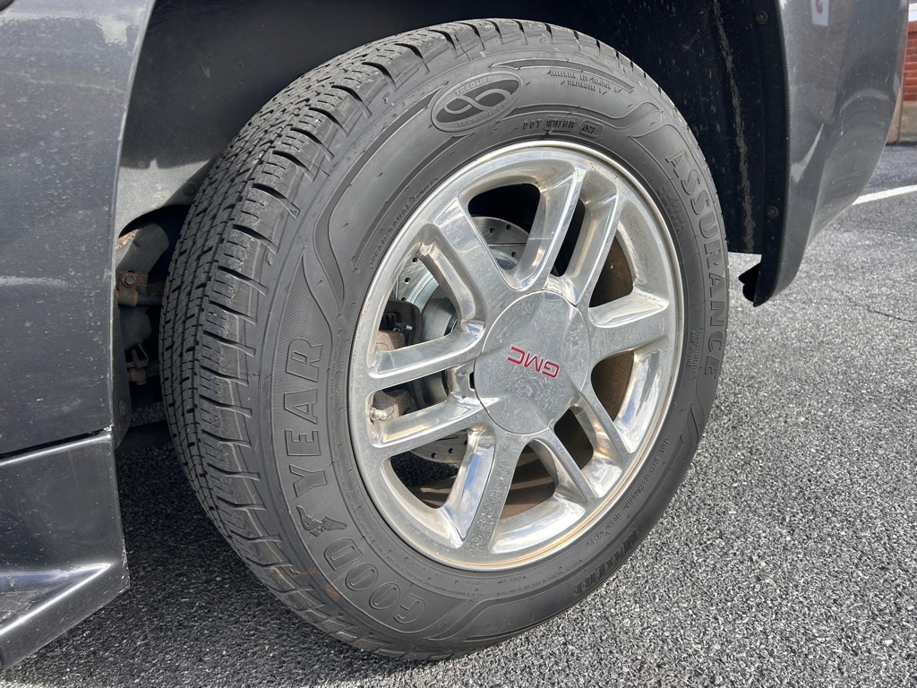 Photo 9 of this GMC ENVOY
