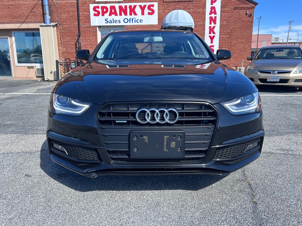 Photo 8 of this AUDI A4