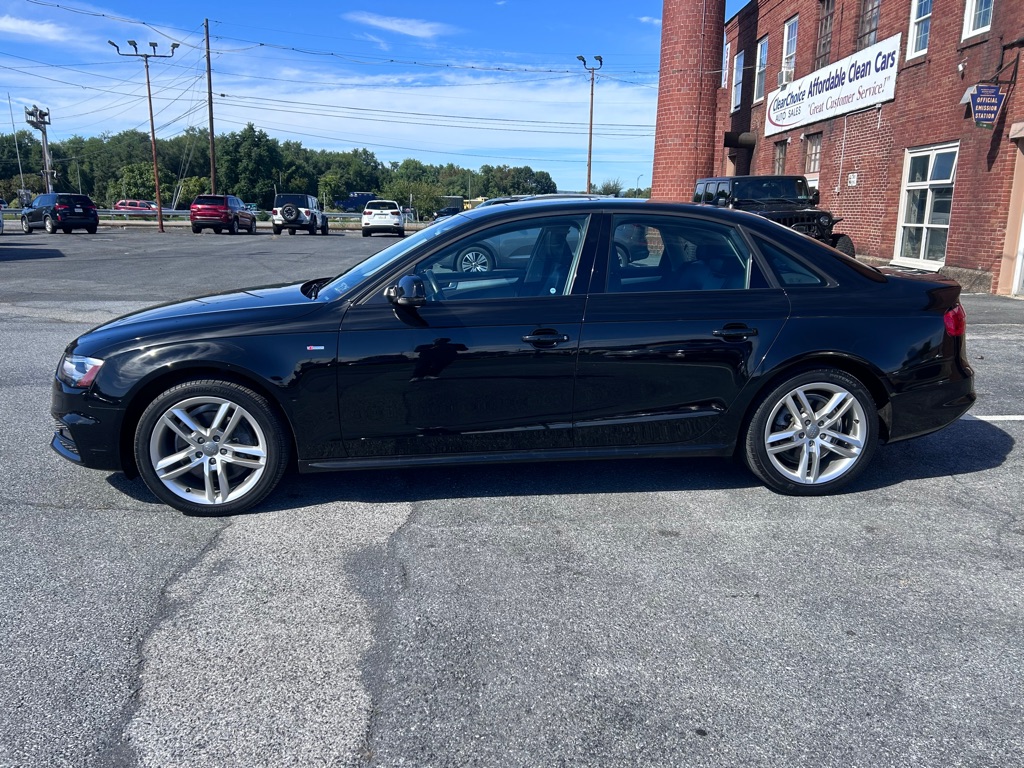 Photo 2 of this AUDI A4