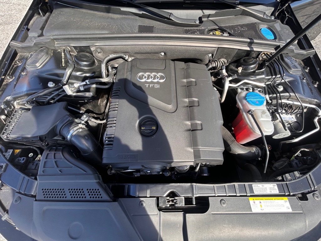 Photo 19 of this AUDI A4