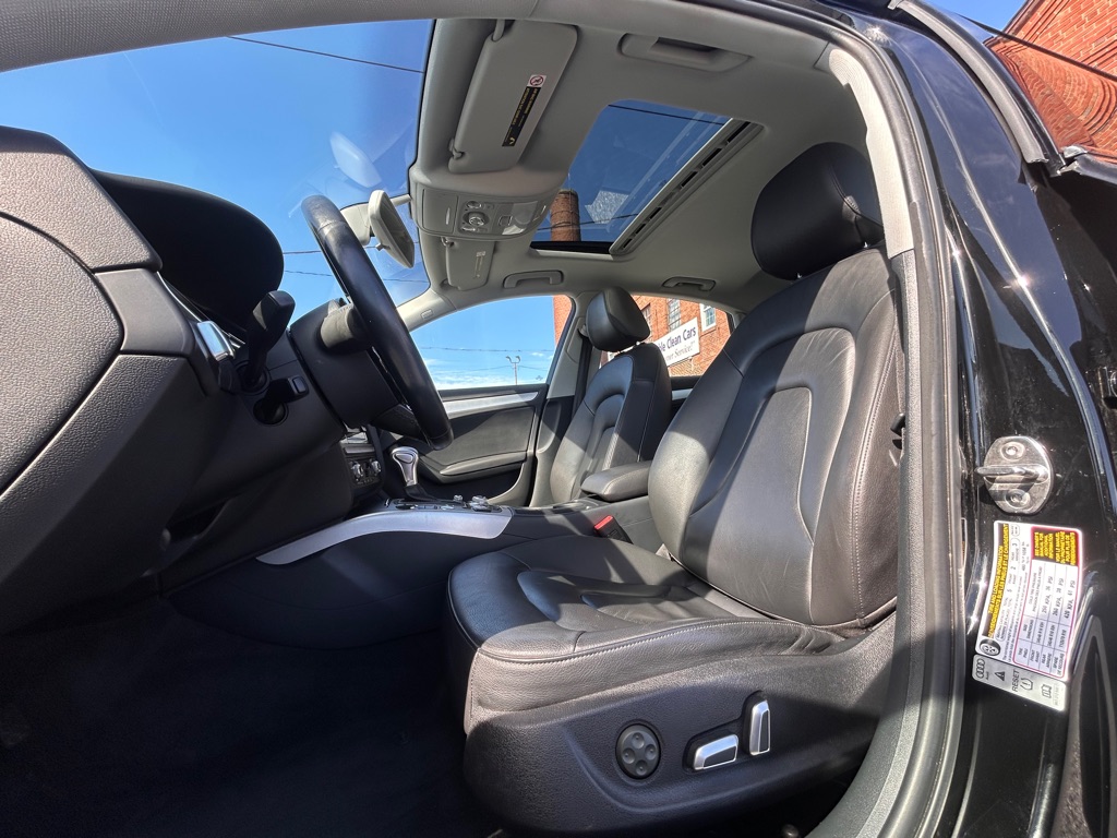 Photo 16 of this AUDI A4