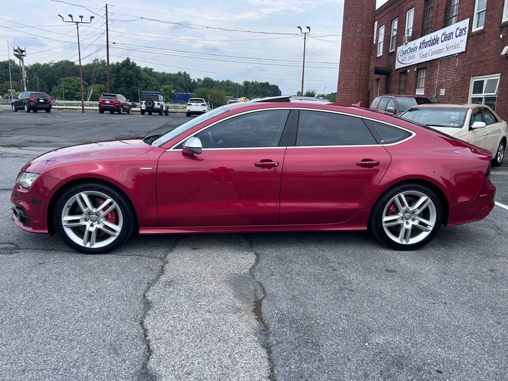 Photo 2 of this AUDI A7