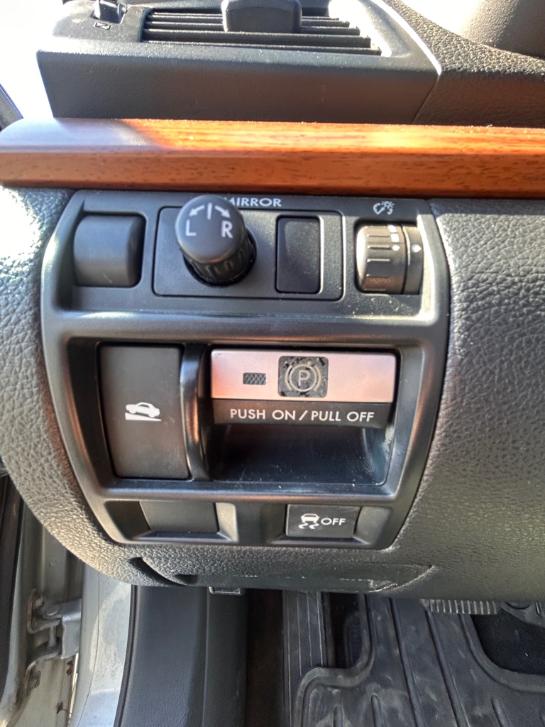 Photo 18 of this SUBARU OUTBACK
