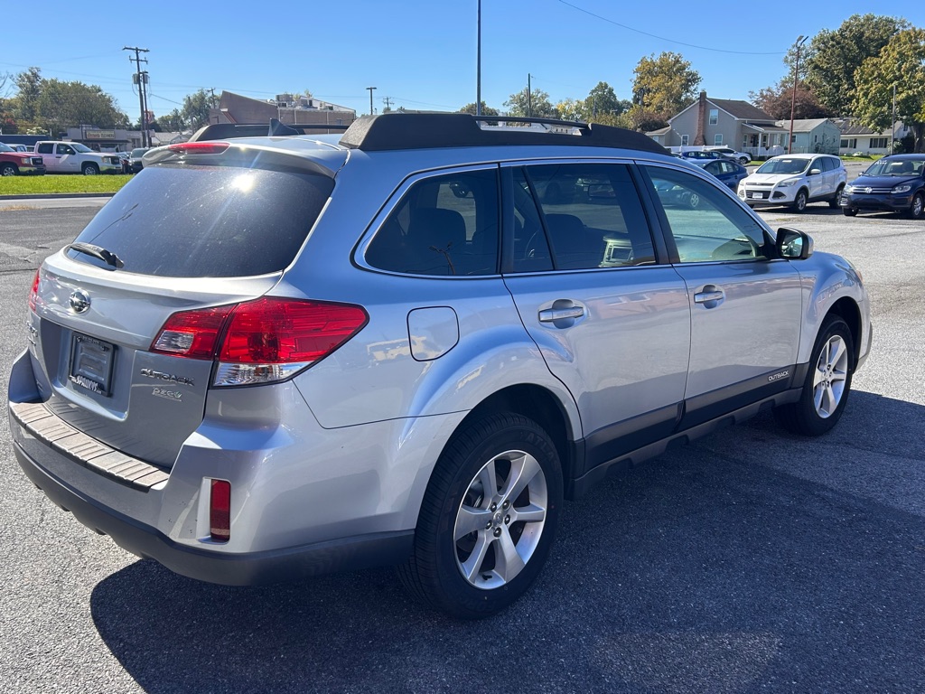 Photo 5 of this SUBARU OUTBACK