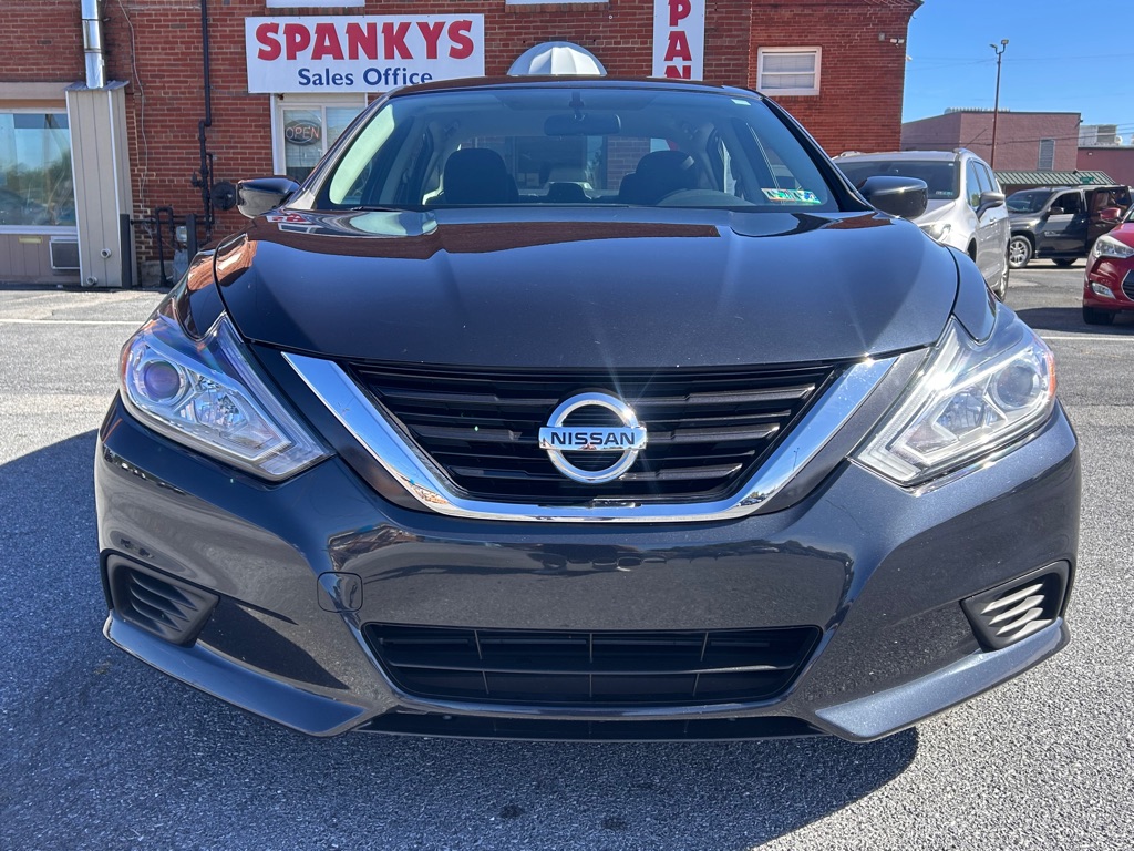 Photo 8 of this NISSAN ALTIMA