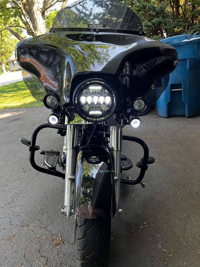 Photo 3 of this HARLEY DAVIDSON FLHX
