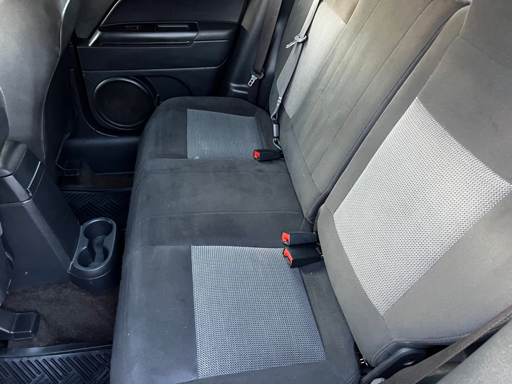 Photo 10 of this JEEP PATRIOT
