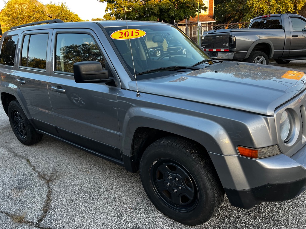 Photo 3 of this JEEP PATRIOT