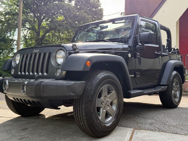 2010 Jeep Wrangler #5