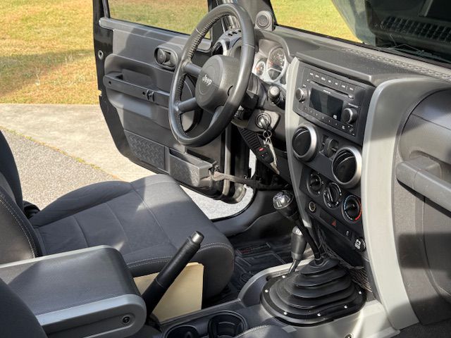 2010 Jeep Wrangler #48