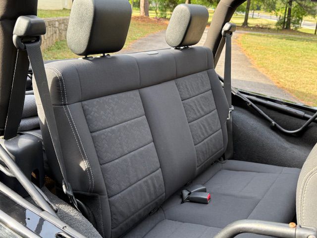 2010 Jeep Wrangler #49