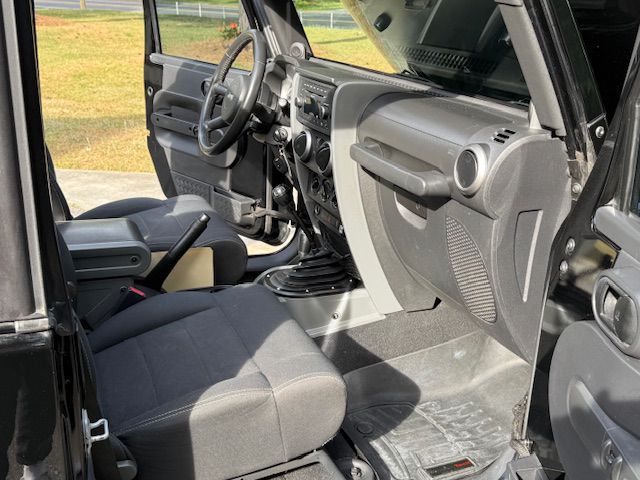 2010 Jeep Wrangler #55