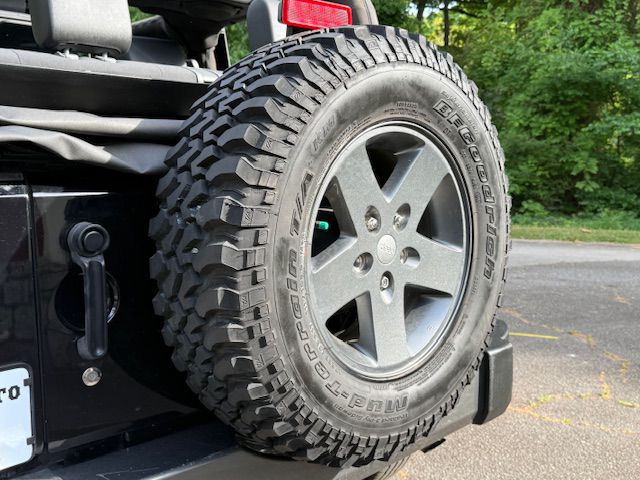 2010 Jeep Wrangler #57