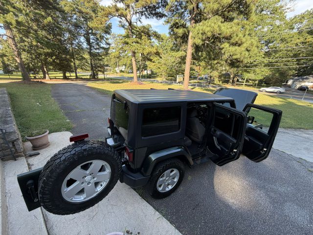 2011 Jeep Wrangler #23